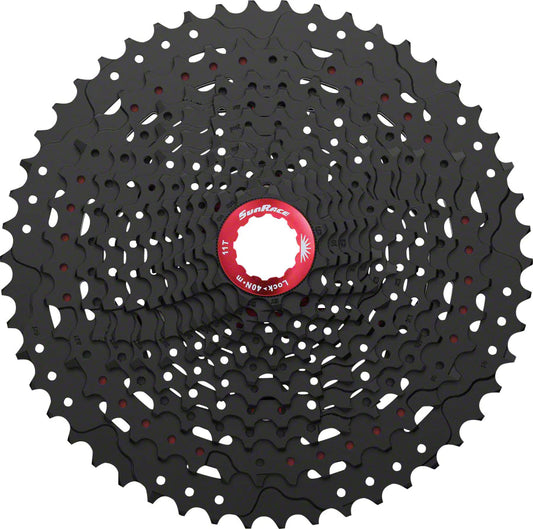 Picture of black bike gear with red SunRace lock.
