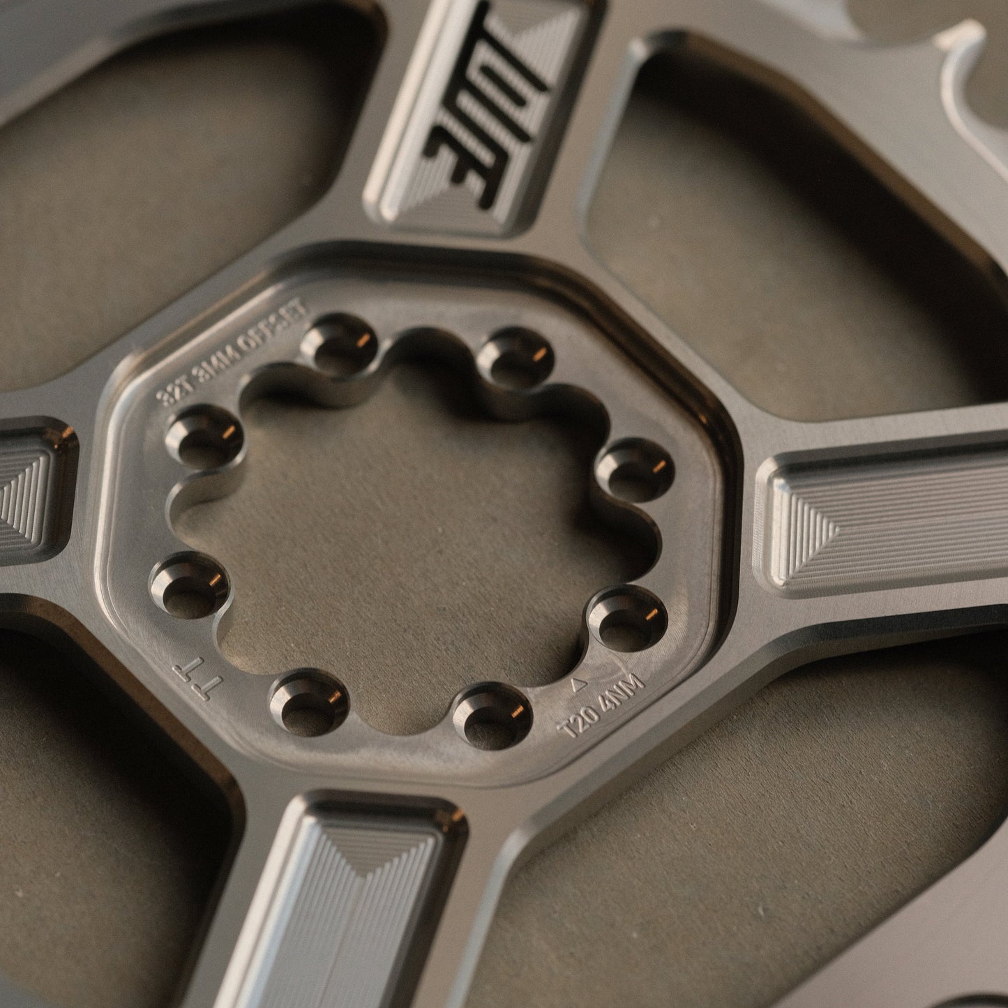 CR1 8-Bolt Chainring