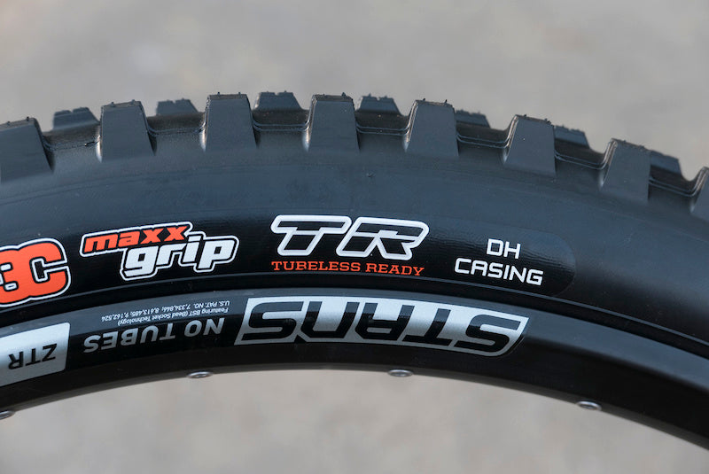 Maxxis Minion DHR II 29 x 2.4WT 3C MaxxGrip TR Tire (DH Casing)